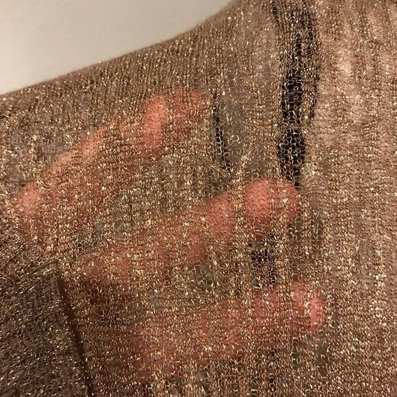 Rhinestones embellished cross short sleeve top - Picture 5 of 11